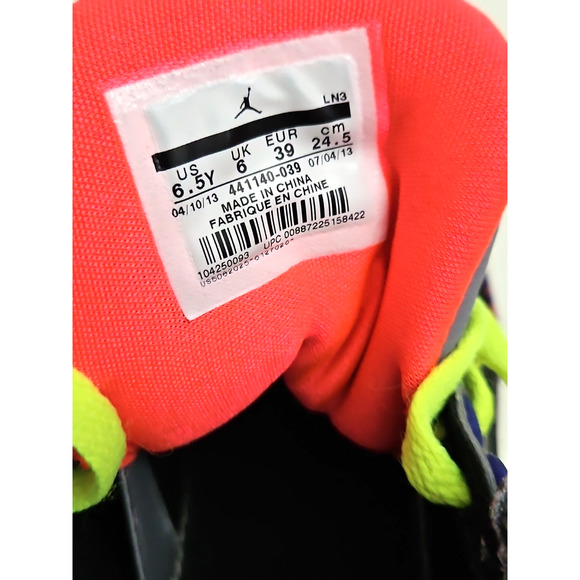 Nike Air Jordan 3 Retro Sneakers Black Atomic Red Kids 6.5Y Basketball Shoes - Picture 9 of 16